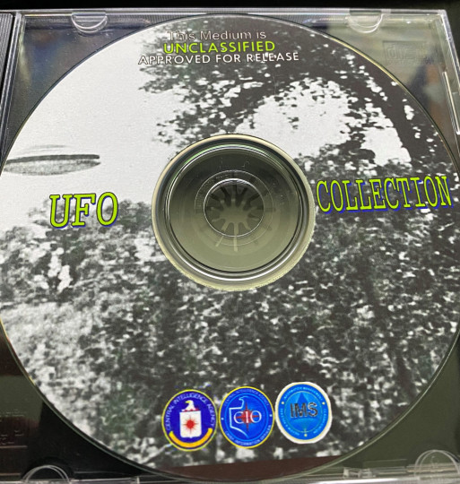 CD-ROM udostępniony przez CIA